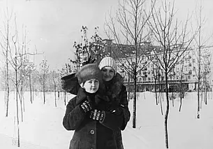 Могилевский микрорайон «Мир-2»: там, где клен шумит, гастроном стоит…