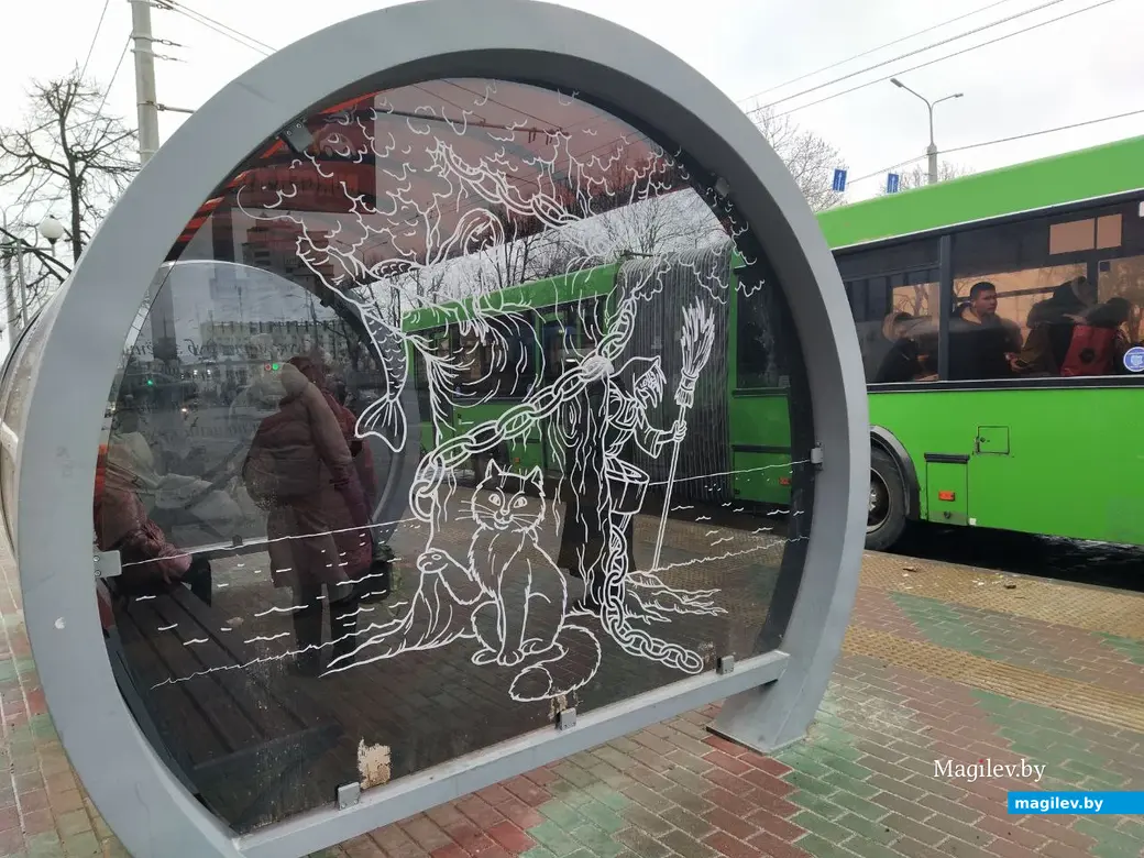 5 декабря 2024 года. Могилев. Пушкинский проспект. Остановочные павильоны.