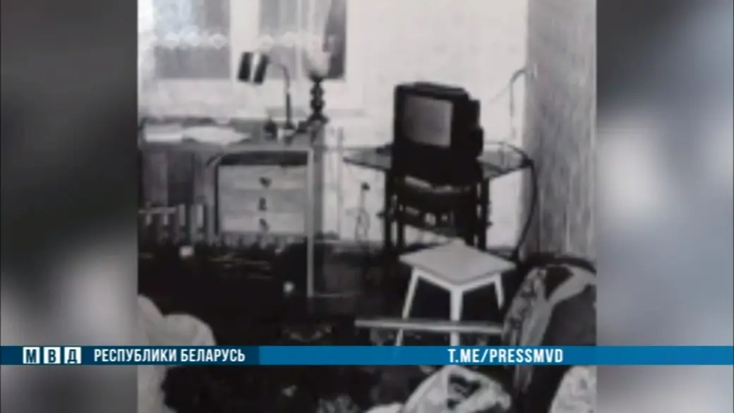 В декабре 1999 года в Витебске по месту жительства со множественными колото-резаными ранами были обнаружены тела женщины и мужчины 37 и 38 лет. Фото МВД
