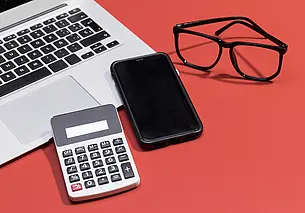 В Беларуси оплачивать услуги нотариуса и госструктур надо будет по-новому