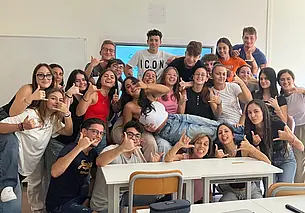 «На карманные расходы мне дают 15 евро в неделю»