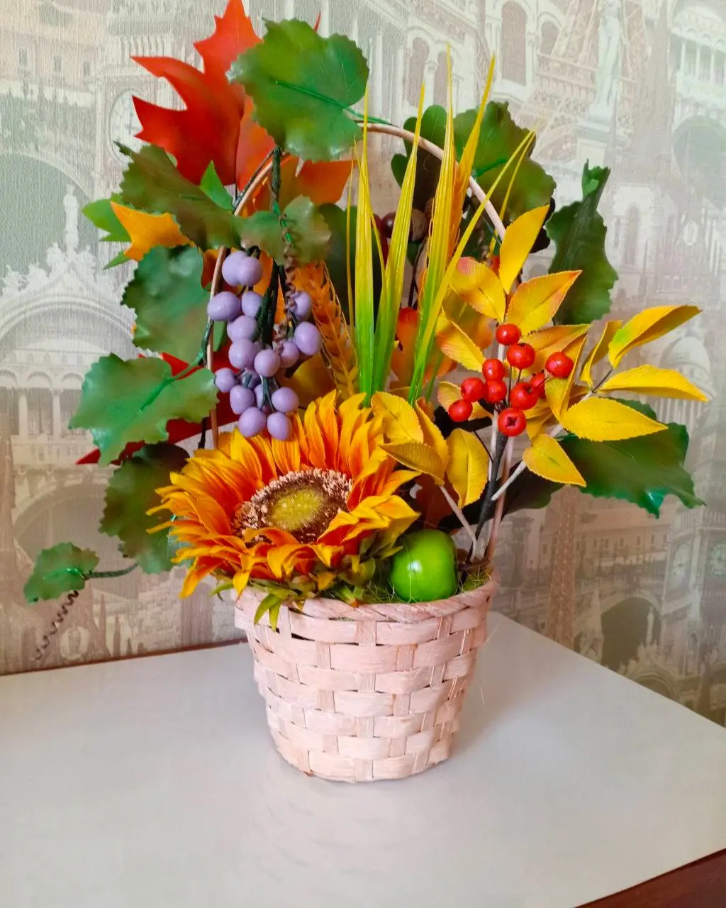 Цветочная композиция, созданная Ириной Глинковой.