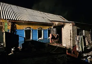 На пожаре в Краснополье погиб мужчина, его жену удалось спасти (видео)