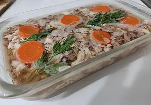 Какое блюдо нужно обязательно приготовить на новогодний стол: вы будете удивлены