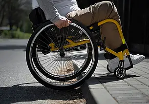 Как с будущего года изменится материальная поддержка детей-инвалидов, рассказали в Минтруда