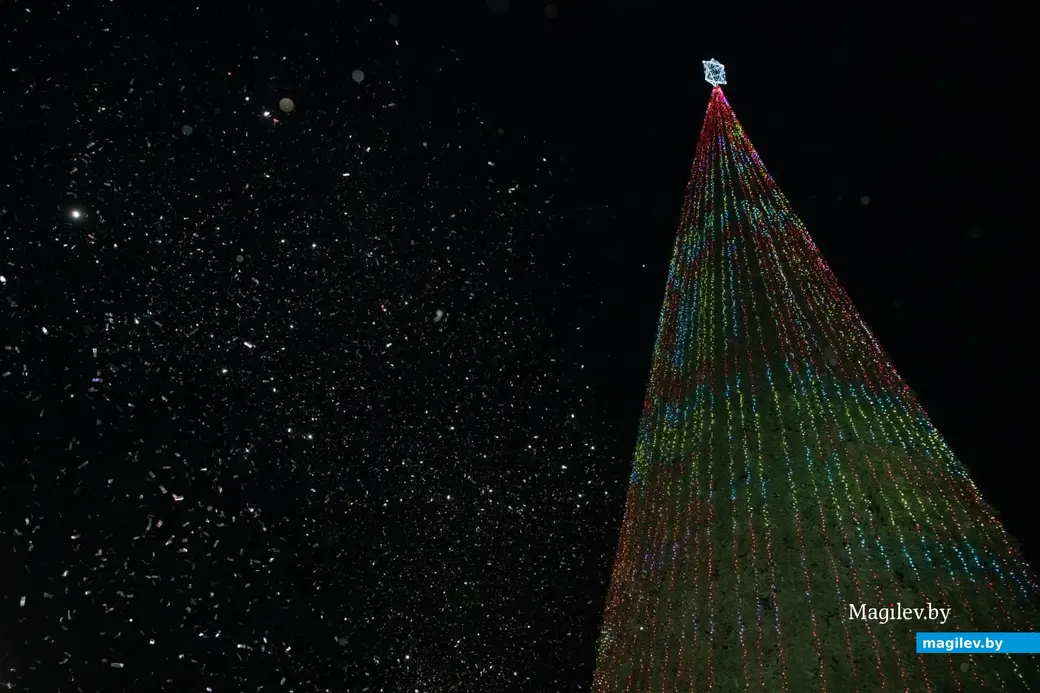 16.12.2024 г. Могилев, пл.Ленина, новогодний праздник.