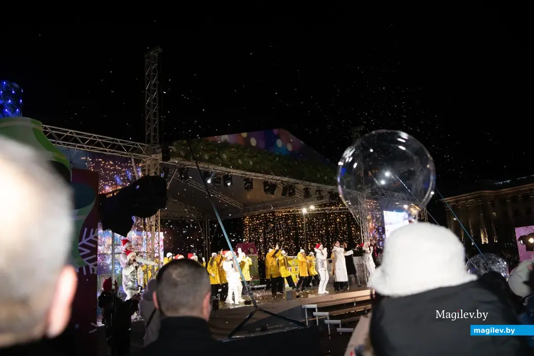 16.12.2024 г. Могилев, пл.Ленина, новогодний праздник.