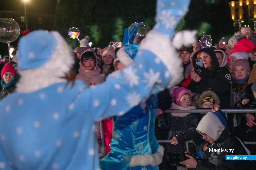 16.12.2024 г. Могилев, пл.Ленина, новогодний праздник.