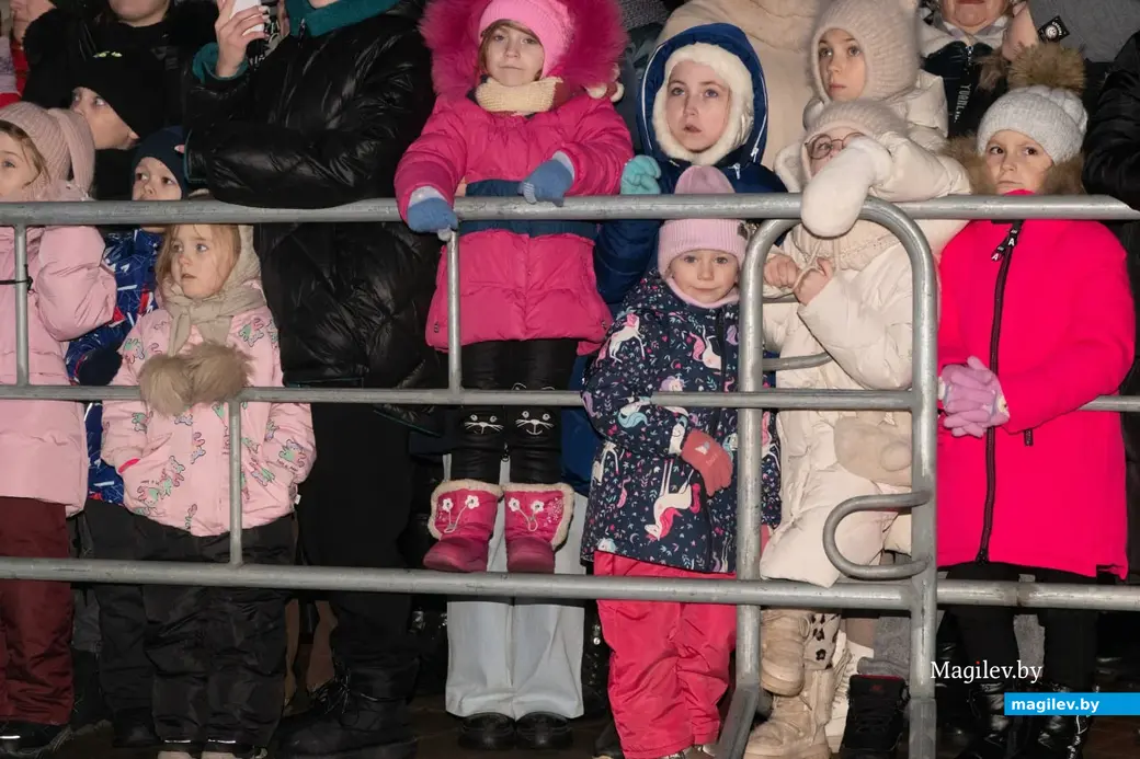 16.12.2024 г. Могилев, пл.Ленина, новогодний праздник.