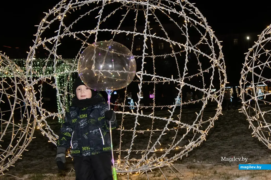 16.12.2024 г. Могилев, пл.Ленина, новогодний праздник.