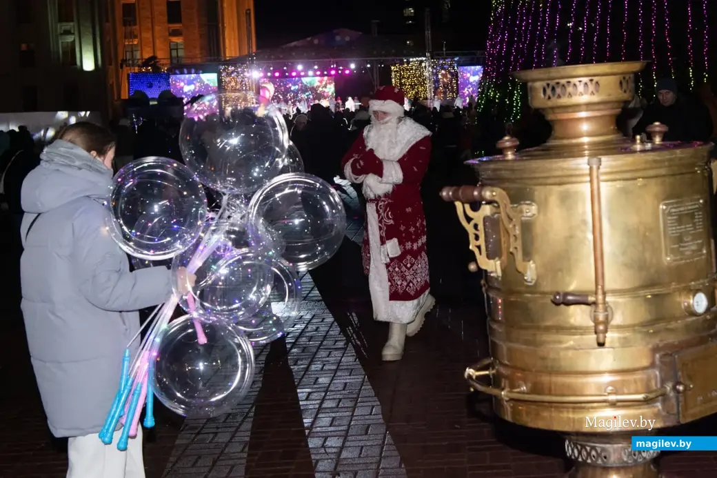 16.12.2024 г. Могилев, пл.Ленина, новогодний праздник.