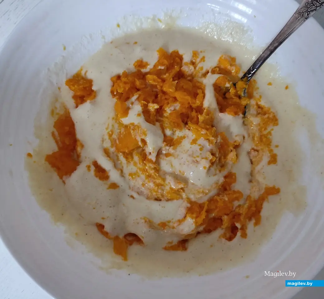 Готовим сами: тыквенный манник на кефире с лимонной цедрой.