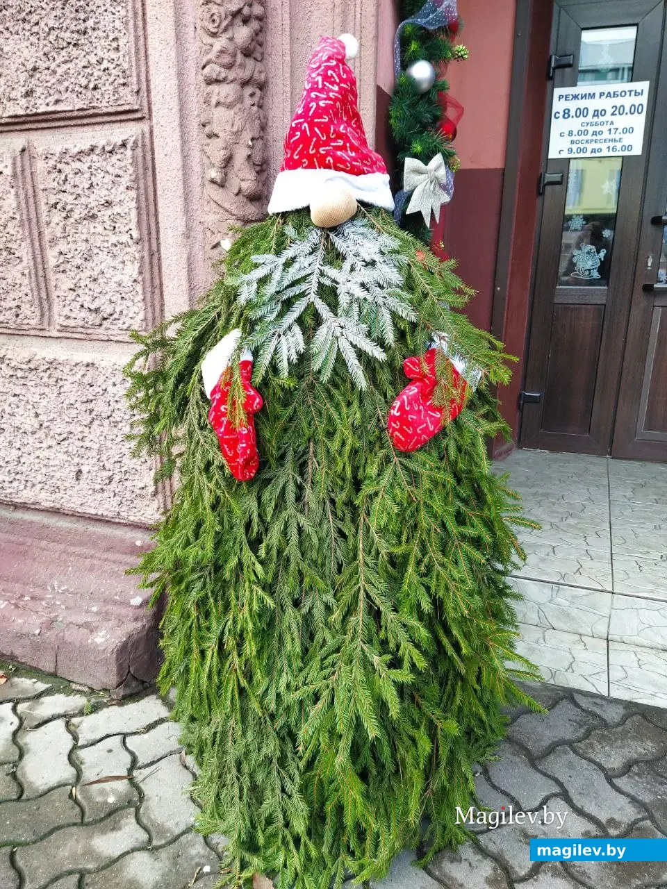 Декабрь 2024 года. Могилев. Дед Мороз.