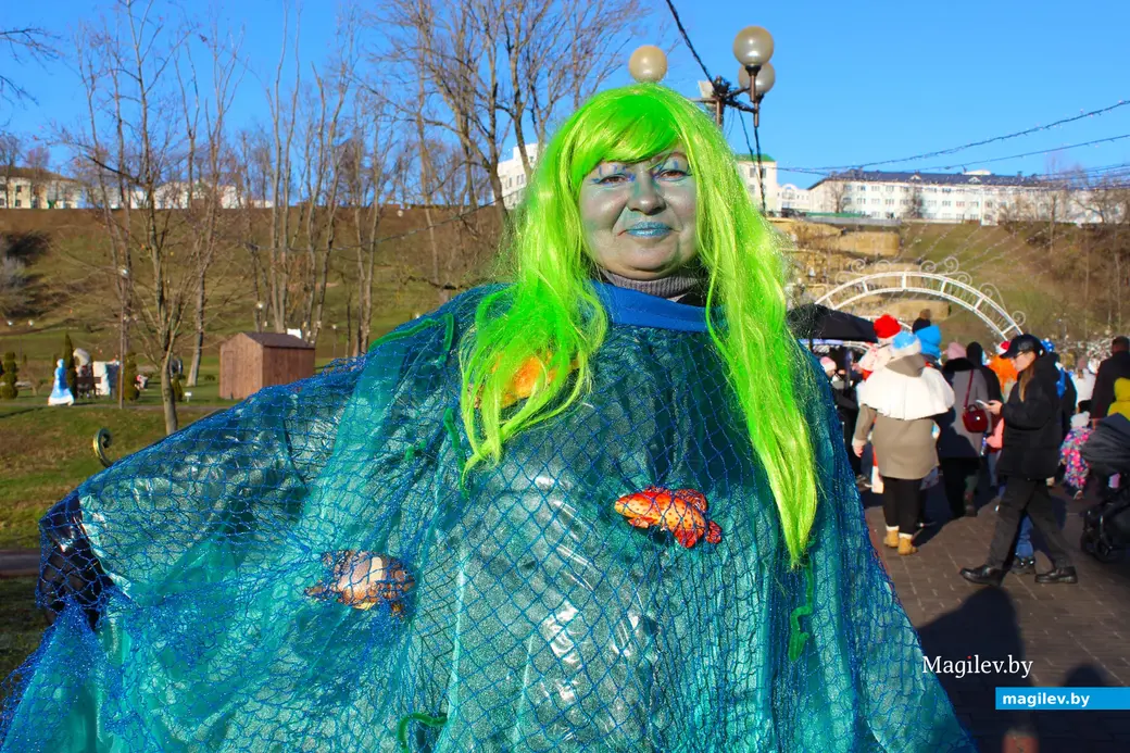 21 декабря 2024 года. Могилев. Парк Подниколья. Открытие резиденции Деда Мороза.