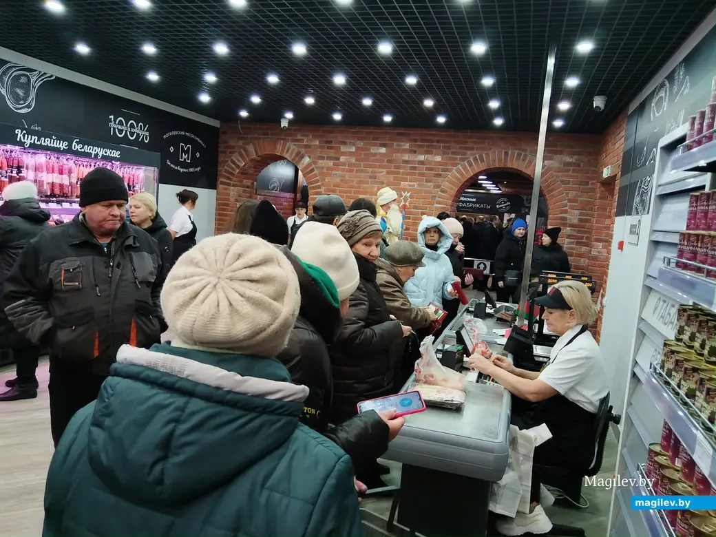 26.12.2024 г. Могилев. Фирменный магазин Могилевского мясокомбината открылся после реконструкции.