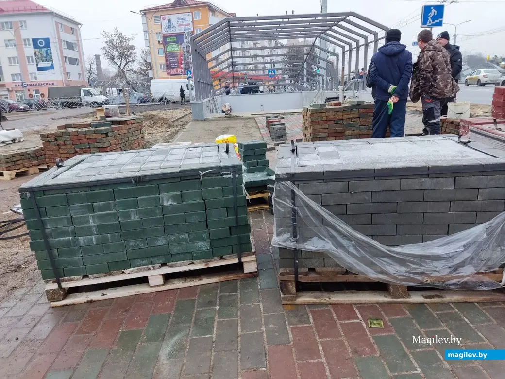 26.12.2024 г. Могилев. Строительство нового подземного перехода на пересечении Пушкинского проспекта и улицы Островского вышло на финишную прямую