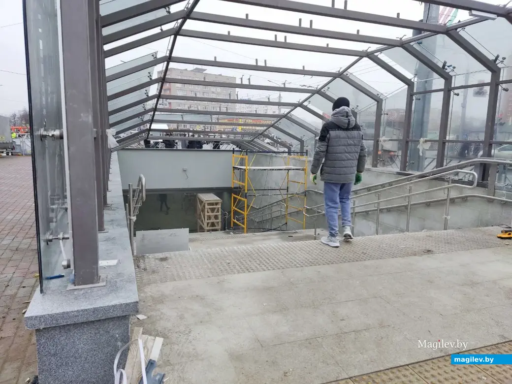 26.12.2024 г. Могилев. Строительство нового подземного перехода на пересечении Пушкинского проспекта и улицы Островского вышло на финишную прямую