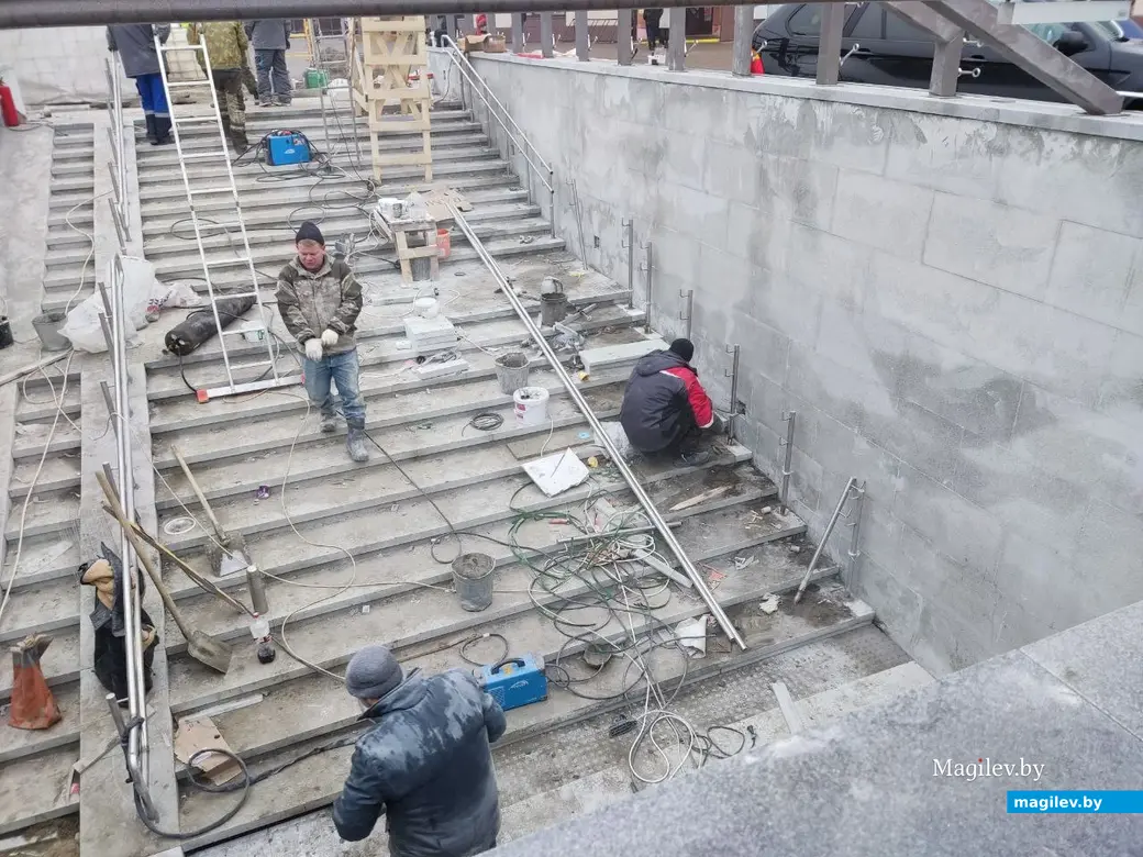 26.12.2024 г. Могилев. Строительство нового подземного перехода на пересечении Пушкинского проспекта и улицы Островского вышло на финишную прямую
