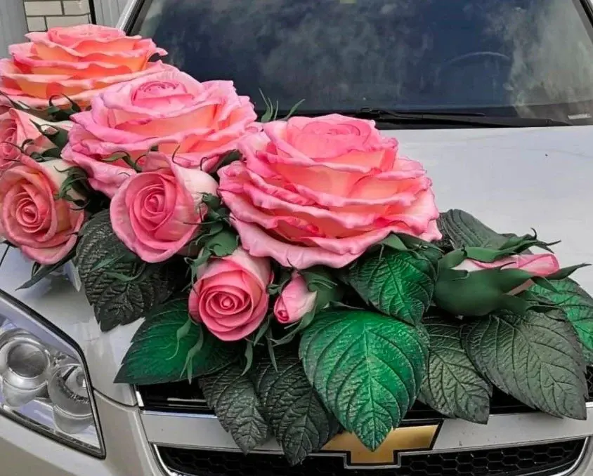Украшение для свадебного авто, сделанное Дианой Желудович.