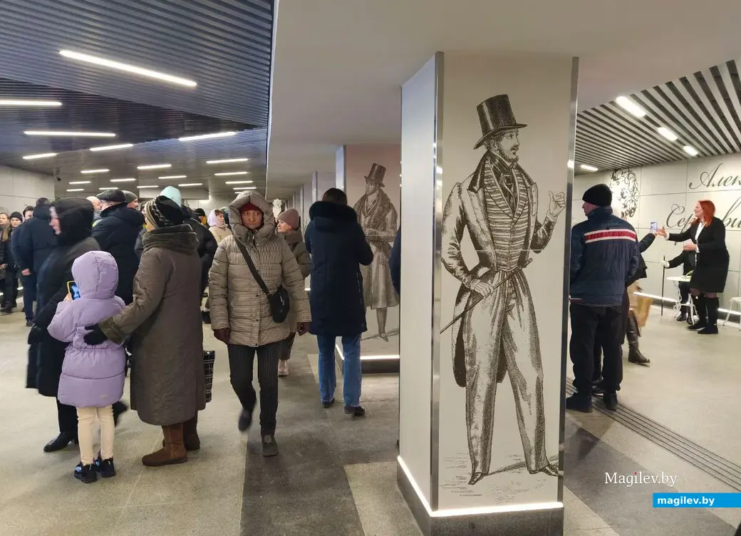 31 декабря 2024 года. Могилев. Подземный пешеходный переход на перекрестке проспекта Пушкинского и улицы Островского.