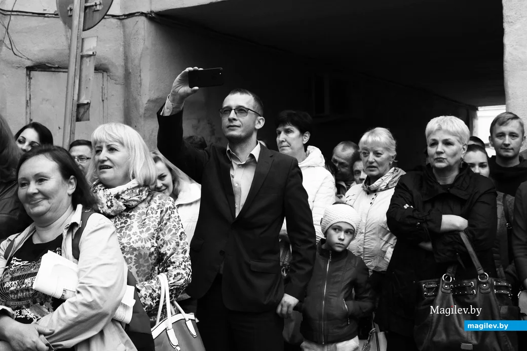 Внимание! Вечер продолжается!