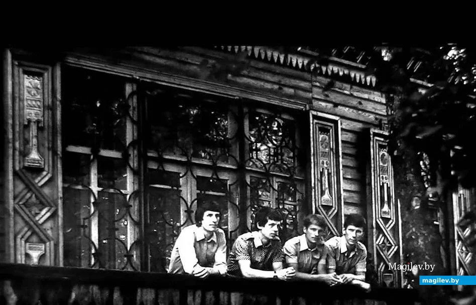 Могилев, 1980-е годы. Братья Максимовские.