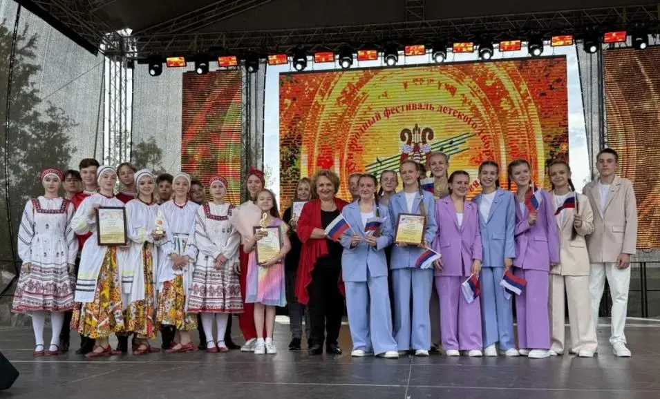 Победители ХХIII Международного фестиваля детского творчества «Золотая пчелка». Фото: mogilevnews.by.