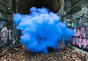 Школьница в Заславле получила ожоги из-за цветного дыма