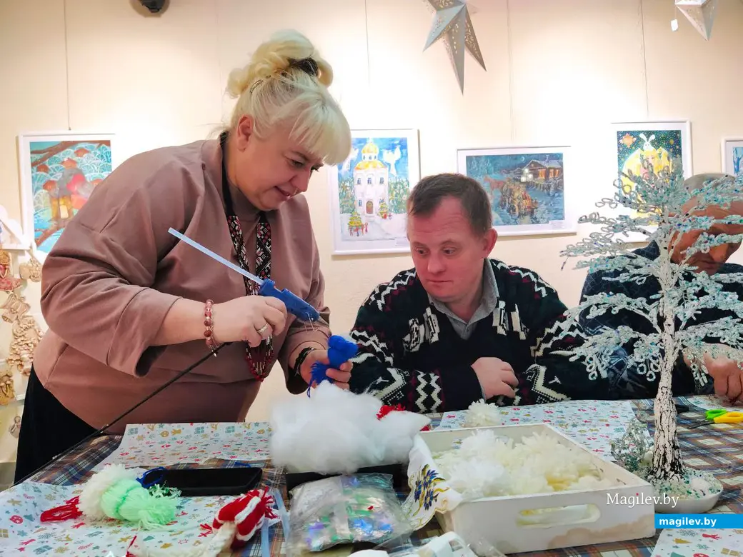 4 января 2025 года. Могилев. Выставочный зал Могилева. Инклюзивный мастер-класс.