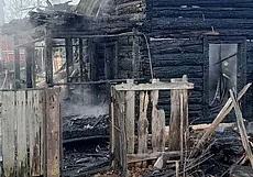 В Могилевском районе пенсионер поссорился с сожительницей и устроил в ее доме пожар. Женщина в больнице