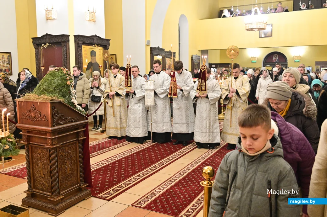06.01.2025. Свято-Никольский кафедральный собор. Божественная литургия на Рождество 2025 года