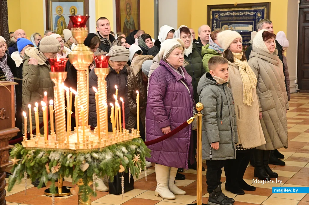 06.01.2025. Свято-Никольский кафедральный собор. Божественная литургия на Рождество 2025 года