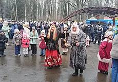 «Пайшла Каляда калядуючы». В Печерском лесопарке могилевчане отпраздновали Рождество. Наш фоторепортаж