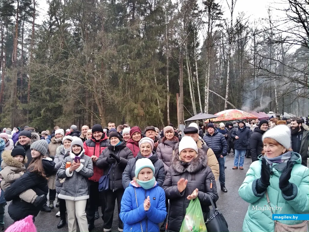 07.01.2025 г. Могилев, Печерский лесопарк. Народный праздник "Пайшла Каляда калядуючы".