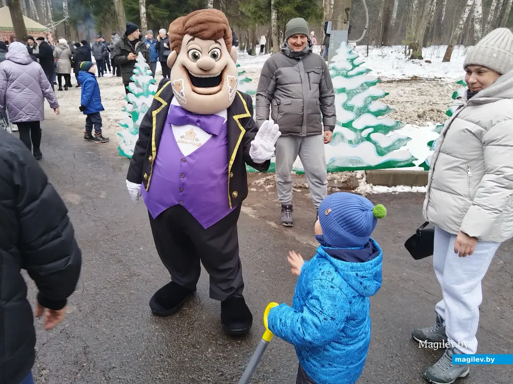 07.01.2025 г. Могилев, Печерский лесопарк. Народный праздник "Пайшла Каляда калядуючы".