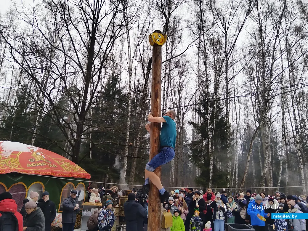07.01.2025 г. Могилев, Печерский лесопарк. Народный праздник "Пайшла Каляда калядуючы".