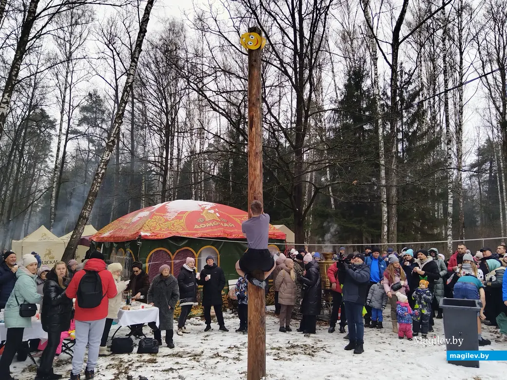 07.01.2025 г. Могилев, Печерский лесопарк. Народный праздник "Пайшла Каляда калядуючы".