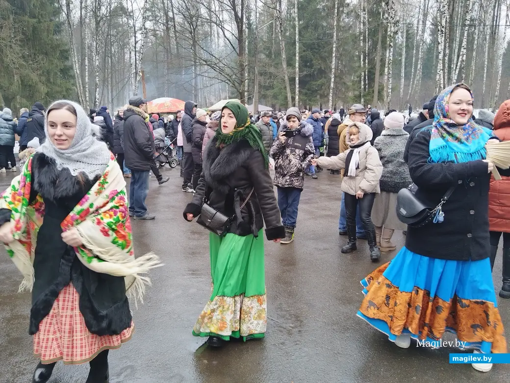 07.01.2025 г. Могилев, Печерский лесопарк. Народный праздник "Пайшла Каляда калядуючы".