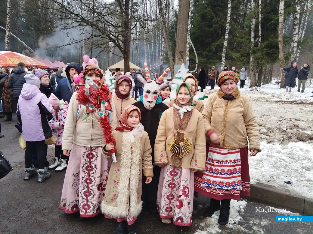 07.01.2025 г. Могилев, Печерский лесопарк. Народный праздник "Пайшла Каляда калядуючы".