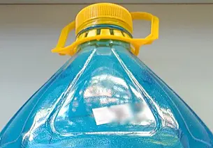 Госстандарт запретил продавать две российских незамерзайки