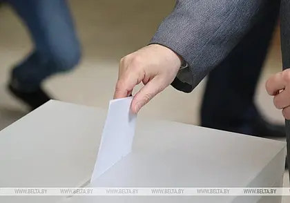 Штраф до 15 базовых величин. В ЦИК рассказали, почему запрещена съемка заполненного бюллетеня