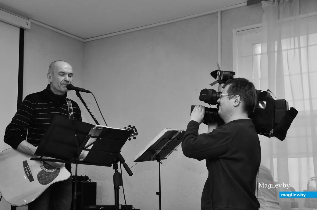 Могилев. «Битлз» – это немножечко больше, чем хобби. Сергей Коноплев: «Let It Be – Пусть будет так».