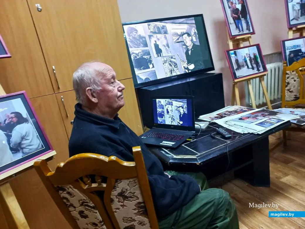16.01.2025, Могилев, филиал городского Центра культуры и досуга. Выставка «25 мгновений «Радуги».
