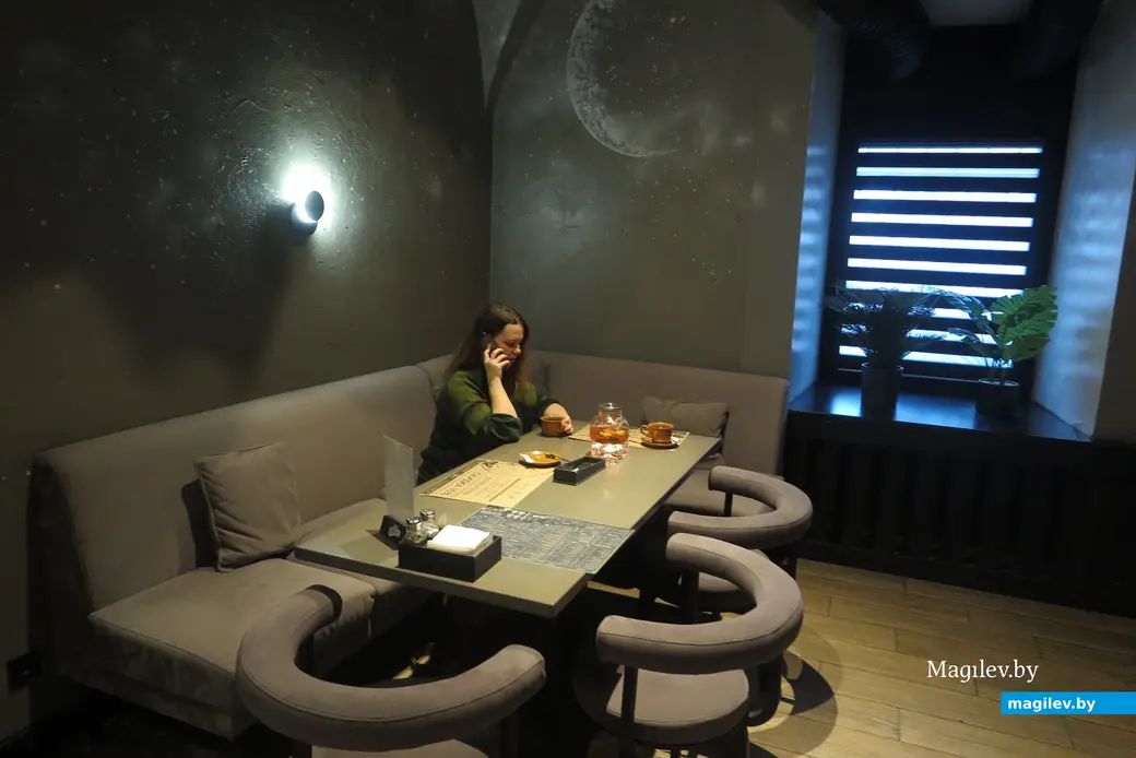 Январь 2025 г. Могилев, ул. Ленинская. Рестобар «Луна».