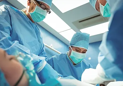 В Беларуси изменили условия оказания помощи по эндопротезированию крупных суставов