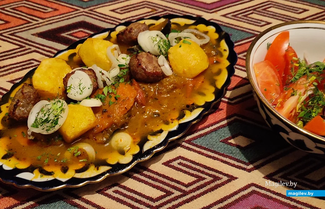 Январь 2025 г. Фестиваль «Зiмовы смак» в чайхане «Рахмат».