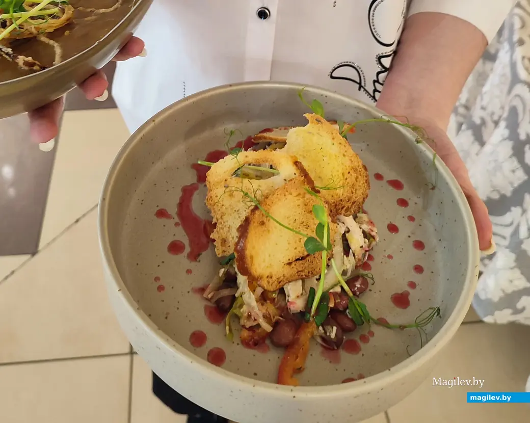 Фестиваль «Зiмовы смак» в ресторане «Турист». Чешский салат.