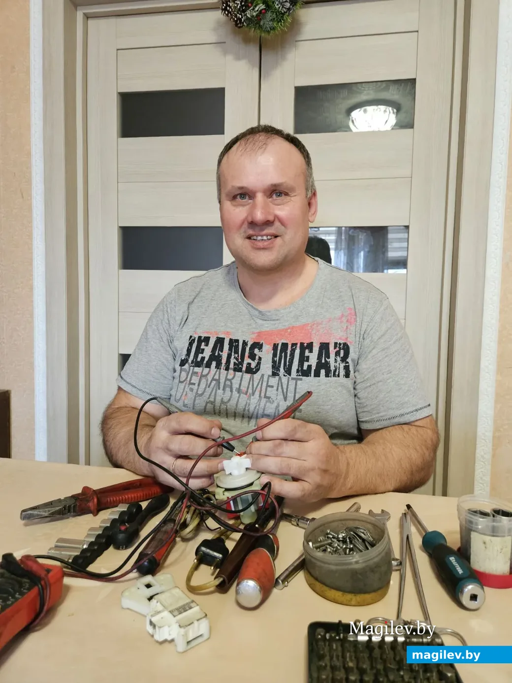 Январь 2024 г. Бобруйск. Мастер по ремонту стиральных машин Валентин Козлов.