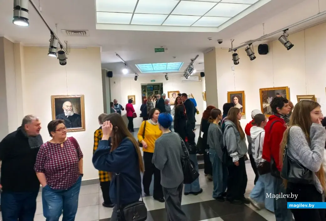 31.01.2025, Могилев, выставочный зал музея истории города. Открытие выставки Юделя Пэна.