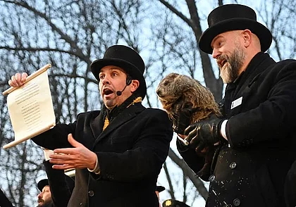 Знаменитый сурок Фил из Пенсильвании предсказал затяжную зиму